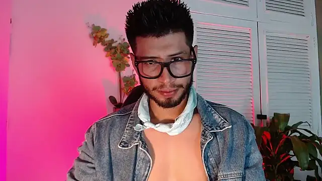 Colby brown03 online show from 10/06/25, 07:22