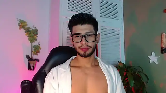 Colby brown03 online show from 11/19/25, 07:47