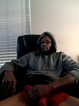 Snapshot of Txdarkmeat74 chatting on 12/02/25, 02:12 Txdarkmeat74 online show from 12/02/25, 02:12