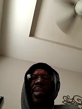 Txdarkmeat74 online show from 03/18/26, 01:47