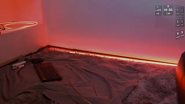 LolaStifler online show from 12/28/24, 03:47