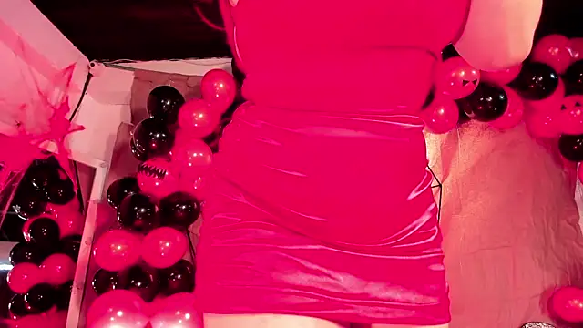 Eliz jane online show from 10/24/25, 01:29