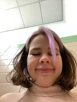 SuzieMurray online show from 12/26/24, 12:38