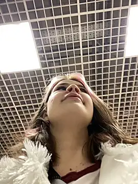 SuzieMurray online show from 02/04/25, 08:24