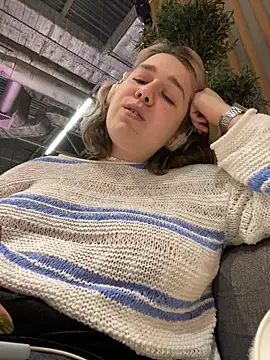 SuzieMurray online show from 03/01/25, 10:24