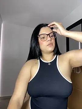 Snapshot of kimberlyhills1 chatting on 10/30/25, 07:36 kimberlyhills1 online show from 10/30/25, 07:36