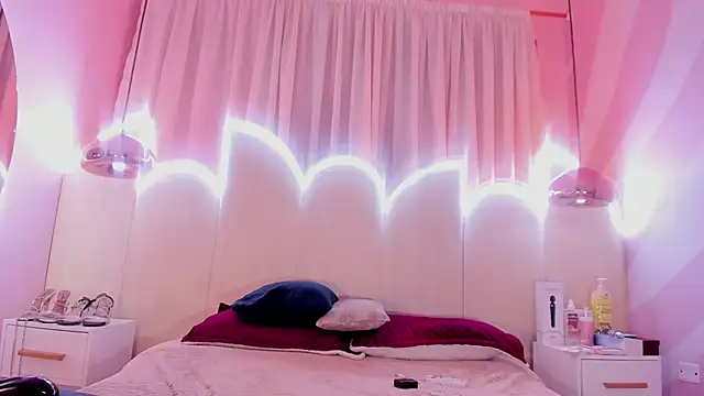 Laurentdupont04 online show from 03/16/25, 06:09