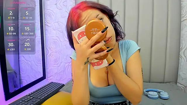 AlexaFoxy18 online show from 02/24/26, 07:28