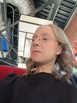 CaseyStar online show from 02/08/25, 09:35