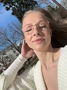 CaseyStar online show from 03/09/25, 09:35