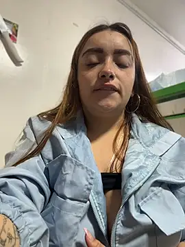 Snapshot of Tatiana_O chatting on 04/24/26, 01:13 Tatiana O online show from 04/24/26, 01:13