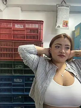 Snapshot of Tatiana_O chatting on 05/19/26, 01:06 Tatiana O online show from 05/19/26, 01:06