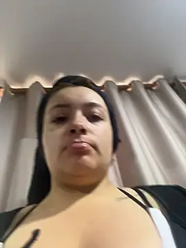 Snapshot of Tatiana_O chatting on 05/28/26, 01:08 Tatiana O online show from 05/28/26, 01:08