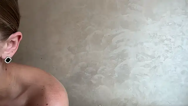 CaitlinaJayne23 online show from 07/16/26, 05:02