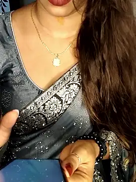 sexy-honey09 online show from 09/14/25, 07:51