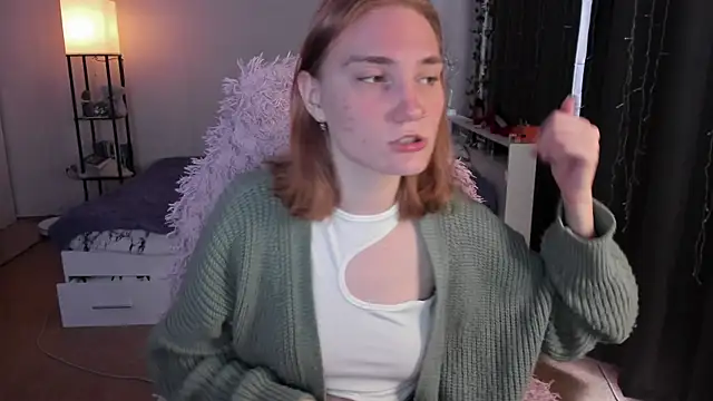 ReddHotPipper online show from 04/19/26, 04:23