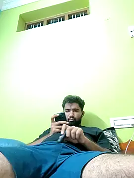Snapshot of nick05inch chatting on 07/05/26, 04:36 nick05inch online show from 07/05/26, 04:36