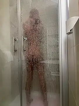 Snapshot of AlyssaHottv_ chatting on 02/14/25, 09:13 AlyssaHottv  online show from 02/14/25, 09:13