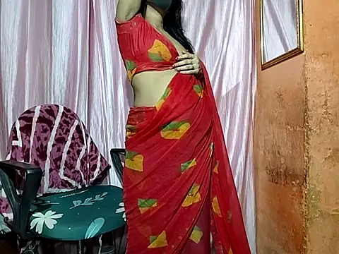 poojaxxx65 online show from 09/22/25, 10:56