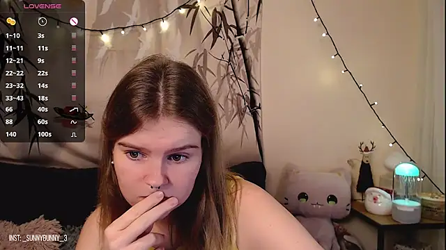 Moona xx online show from 12/17/24, 09:05