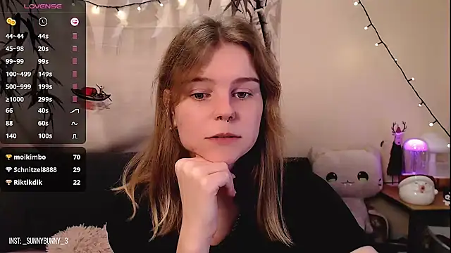 Moona xx online show from 12/27/24, 02:36