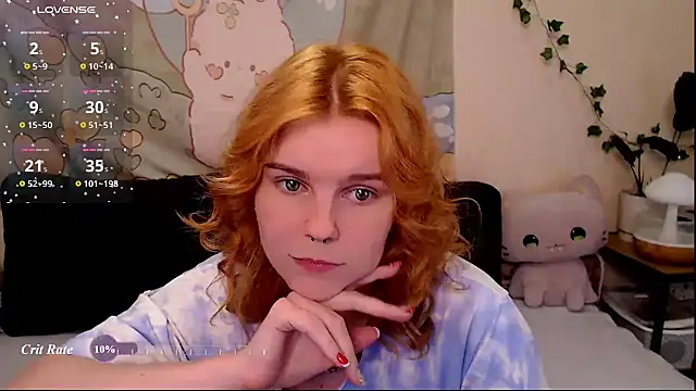 Snapshot of Moona_xx chatting on 07/11/26, 10:44 Moona xx online show from 07/11/26, 10:44