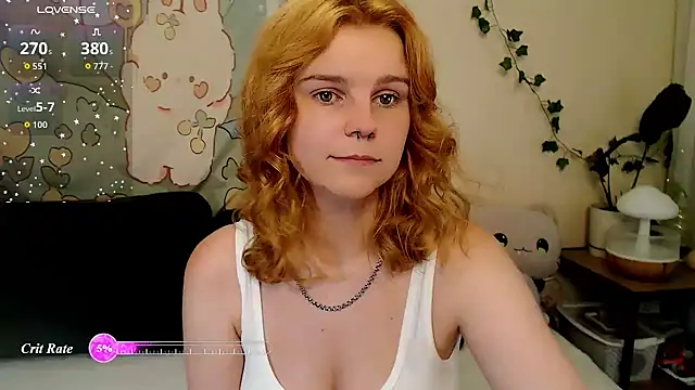 Snapshot of Moona_xx chatting on 08/03/26, 10:35 Moona xx online show from 08/03/26, 10:35