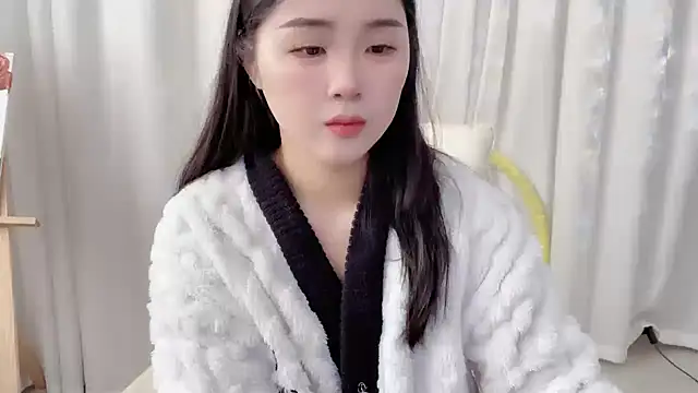 Snapshot of SU__SU chatting on 01/07/25, 04:18 SU  SU online show from 01/07/25, 04:18