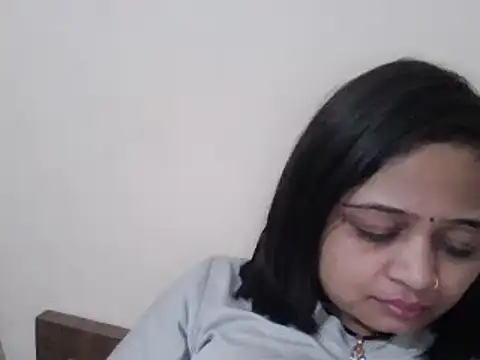 Snapshot of manvi199407 chatting on 12/09/24, 06:35 manvi199407 online show from 12/09/24, 06:35