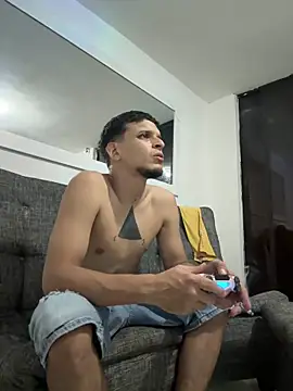 ArturoDelgado1 online show from 03/06/26, 12:29