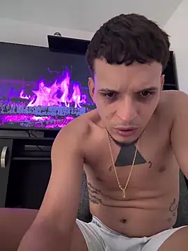 ArturoDelgado1 online show from 03/18/26, 02:42