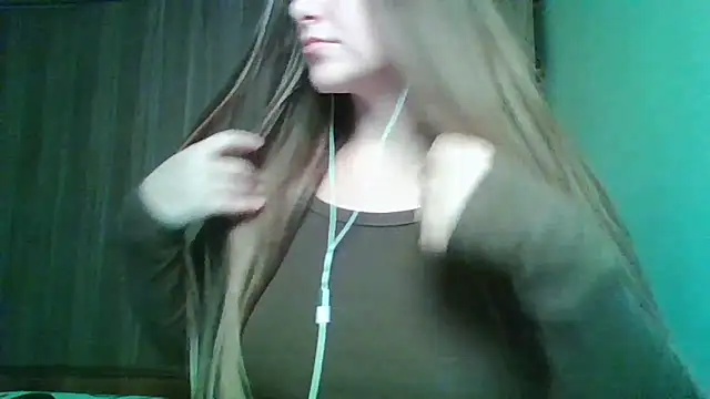 Snapshot of Evasapples chatting on 11/28/25, 09:39 Evasapples online show from 11/28/25, 09:39