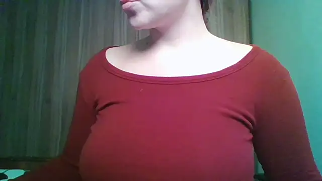 Snapshot of Evasapples chatting on 11/29/25, 07:28 Evasapples online show from 11/29/25, 07:28