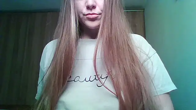 Snapshot of Evasapples chatting on 01/11/26, 04:56 Evasapples online show from 01/11/26, 04:56