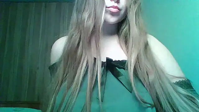 Snapshot of Evasapples chatting on 01/12/26, 10:15 Evasapples online show from 01/12/26, 10:15