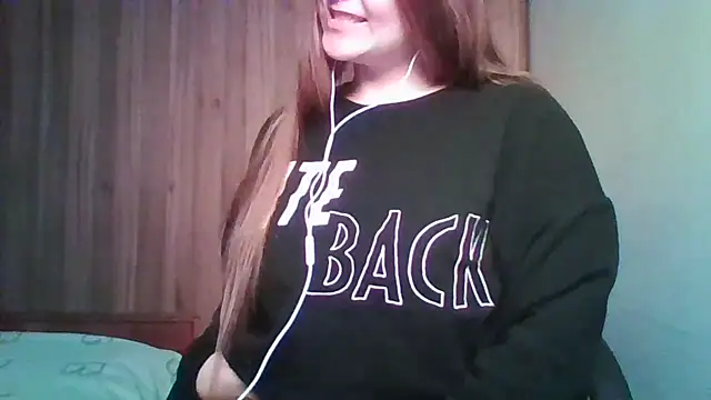 Snapshot of Evasapples chatting on 01/31/26, 07:23 Evasapples online show from 01/31/26, 07:23