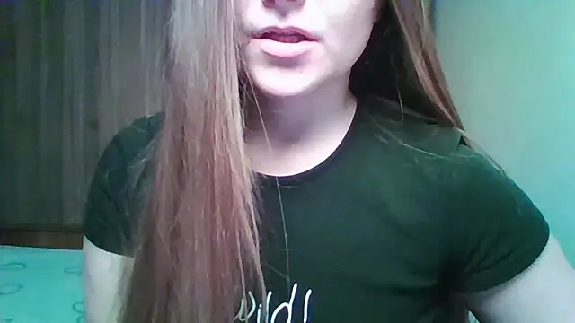 Snapshot of Evasapples chatting on 02/05/26, 06:01 Evasapples online show from 02/05/26, 06:01