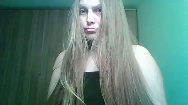 Snapshot of Evasapples chatting on 02/12/26, 10:16 Evasapples online show from 02/12/26, 10:16