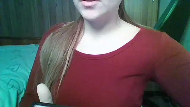 Snapshot of Evasapples chatting on 03/10/26, 10:09 Evasapples online show from 03/10/26, 10:09