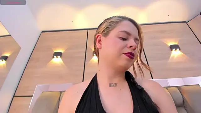 dorothy vegga online show from 11/24/25, 04:01