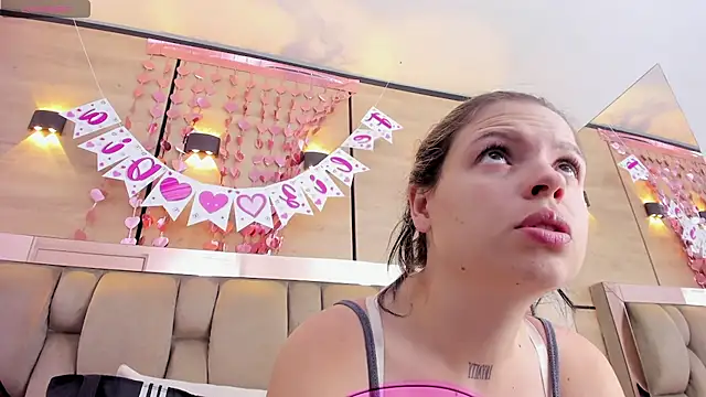 dorothy vegga online show from 02/12/26, 04:07