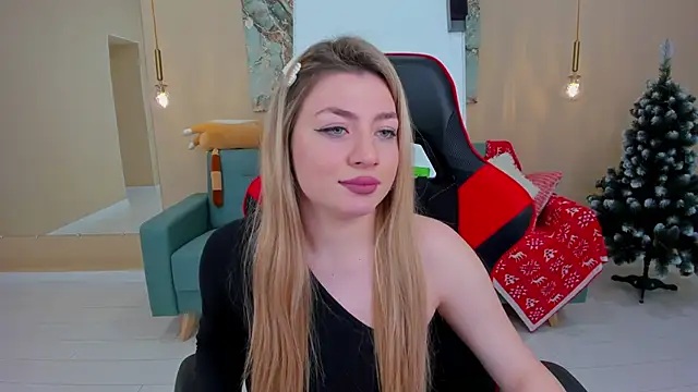 Snapshot of HelenaMorgan chatting on 01/09/25, 03:55 HelenaMorgan online show from 01/09/25, 03:55