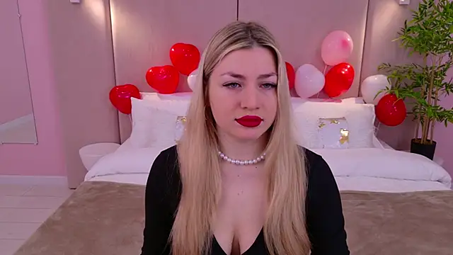 Snapshot of HelenaMorgan chatting on 02/12/25, 03:07 HelenaMorgan online show from 02/12/25, 03:07
