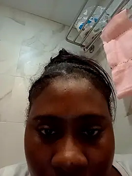 KennyBigWoman online show from 11/11/25, 01:44