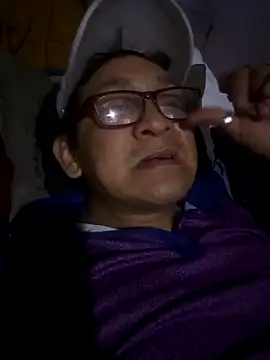 ardiente47 online show from 10/12/25, 12:42
