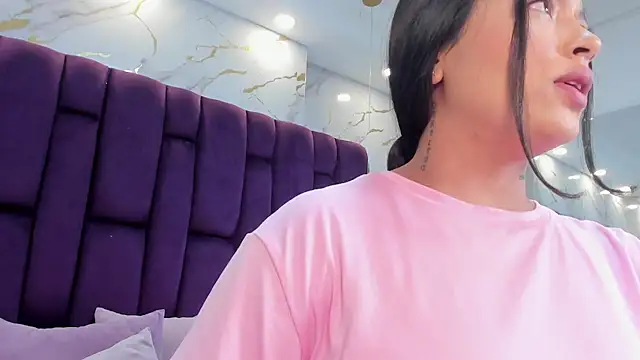 emma carterr1 online show from 04/14/26, 05:08