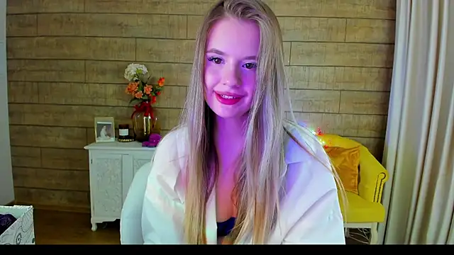 MilanaBalmain online show from 02/27/25, 01:59