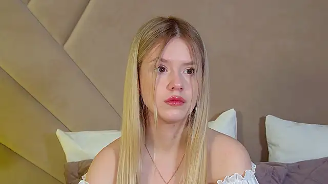 MilanaBalmain online show from 01/19/26, 05:44