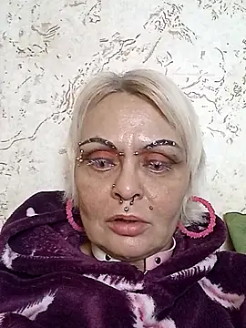 Gardener of Illusions online show from 12/03/25, 01:35