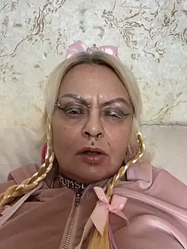 Gardener of Illusions online show from 03/10/26, 08:25